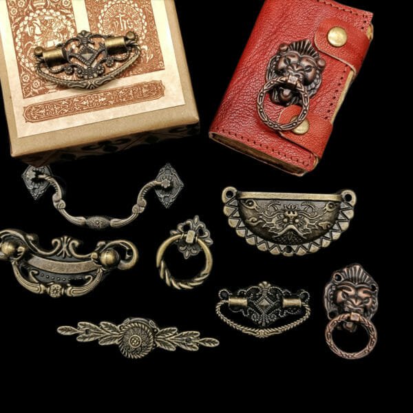 Mandala Crafts Antique Brass Metal Book Corners – Decorative Book Corn –  MudraCrafts